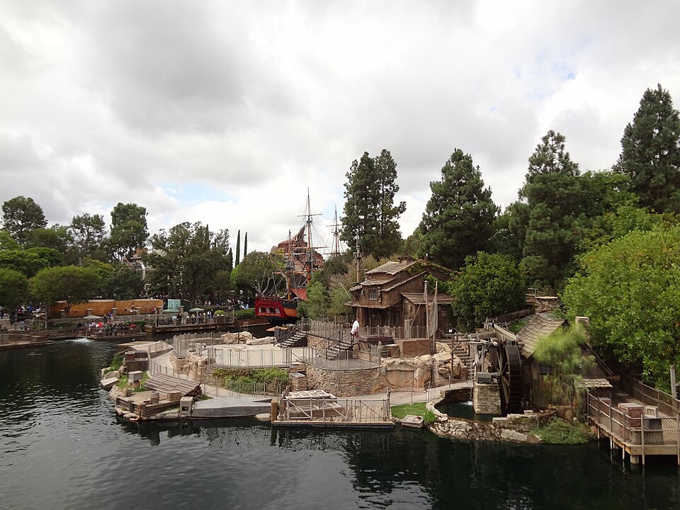 Pirate's Lair on Tom Sawyer Island