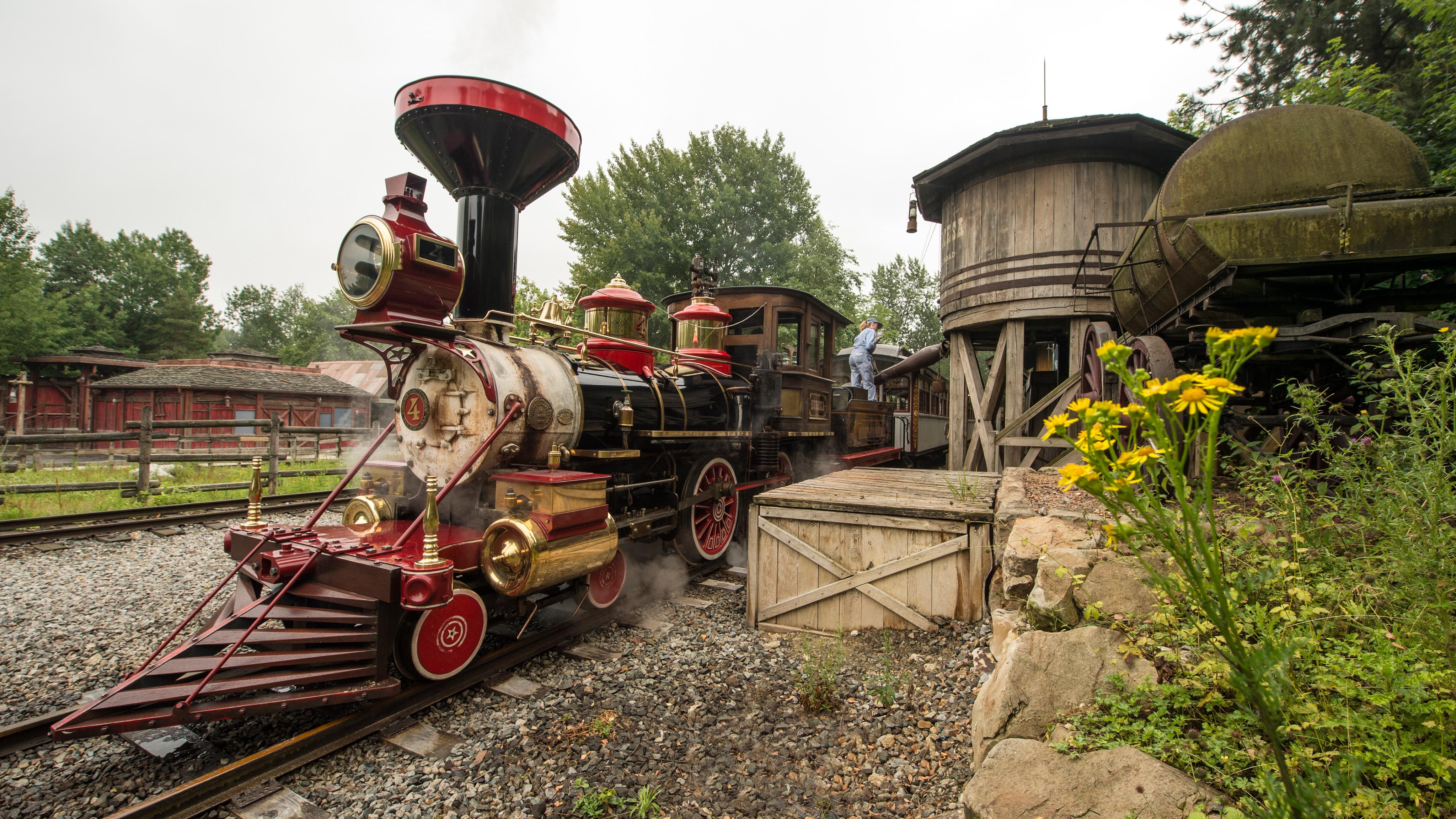 Disneyland Railroad Frontierland Depot