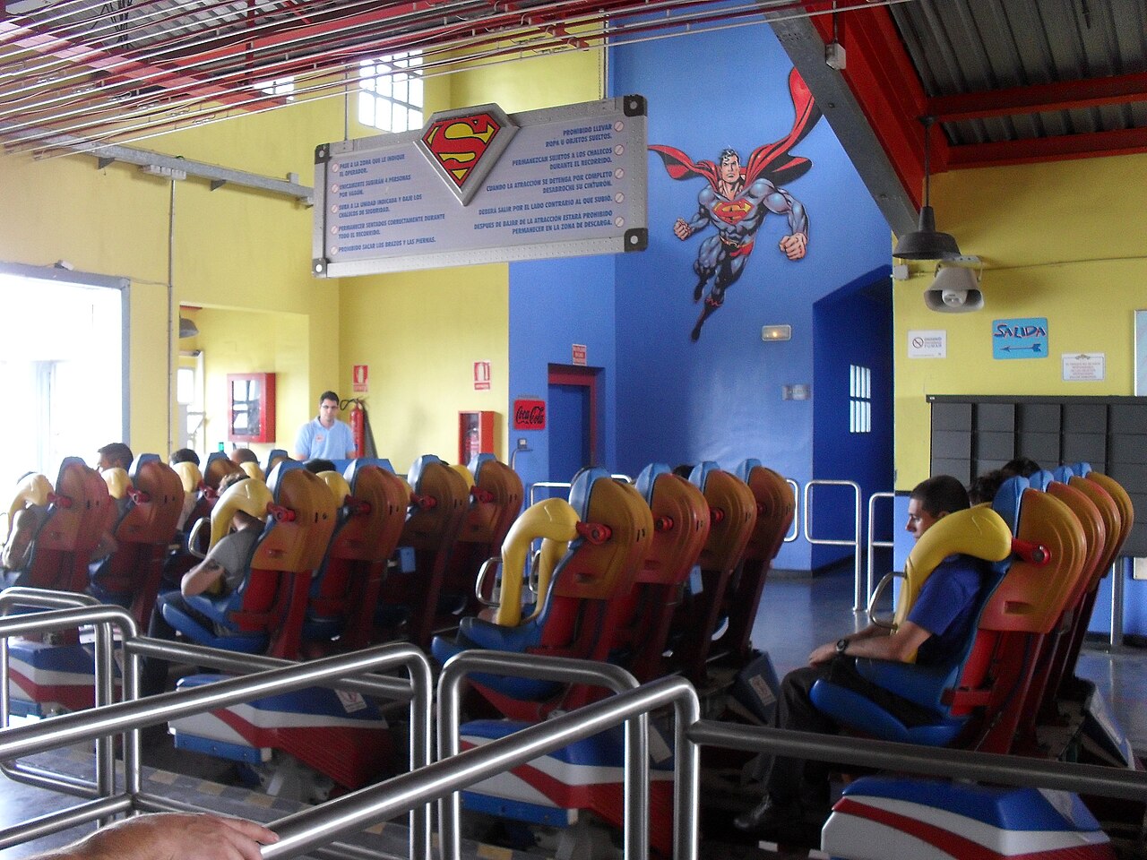 SUPERMAN™: La Atracción de Acero