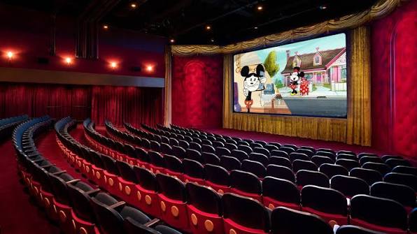 Vacation Fun - An Original Animated Short with Mickey & Minnie