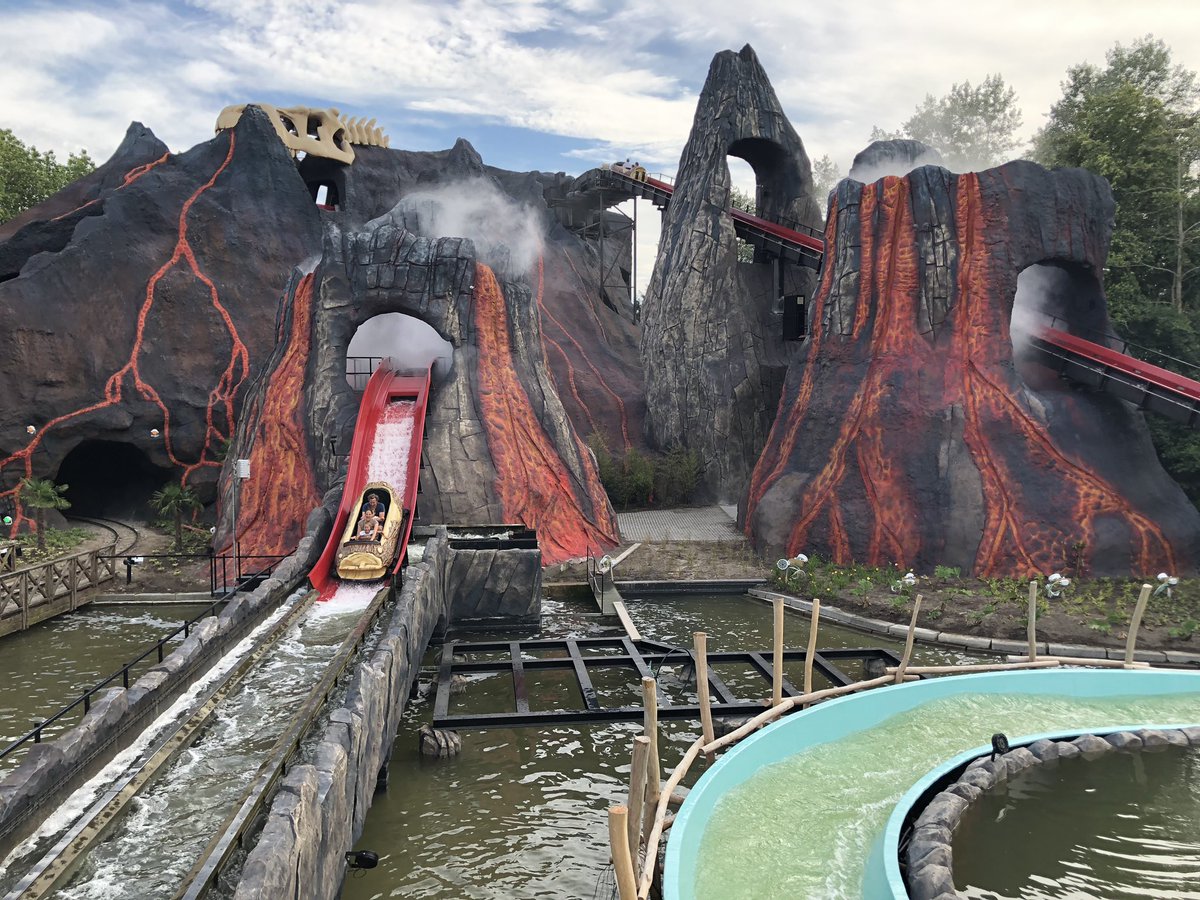 DinoSplash
