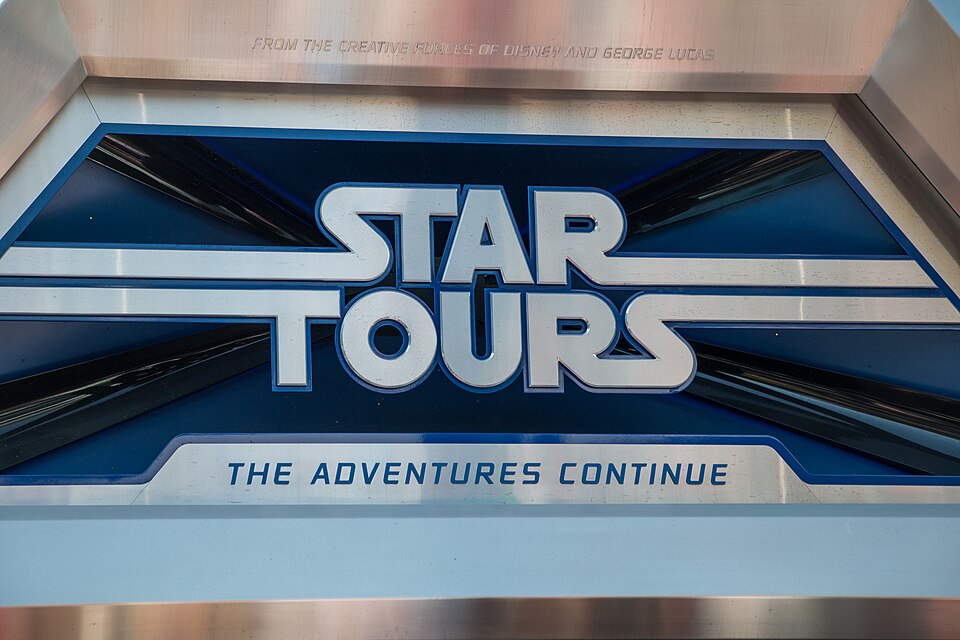 Star Tours - The Adventures Continue