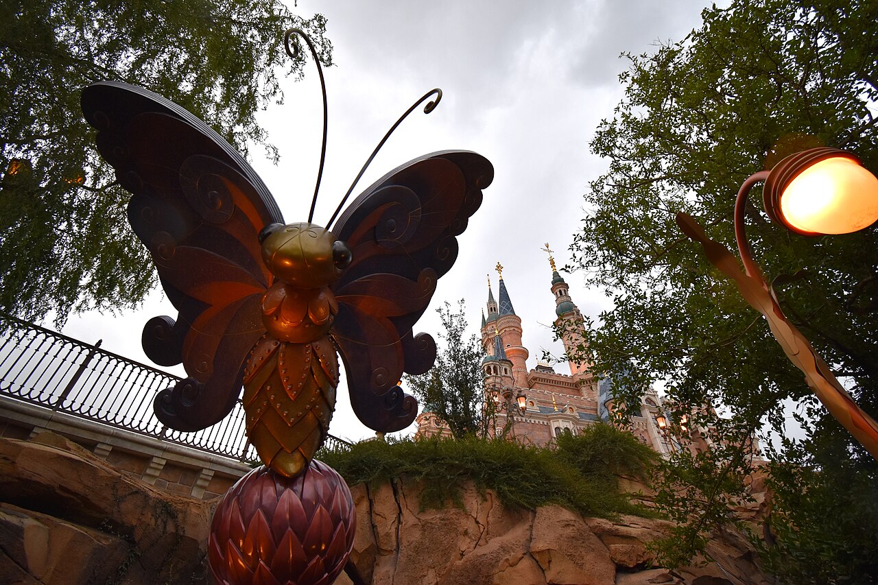 Alice in Wonderland Maze